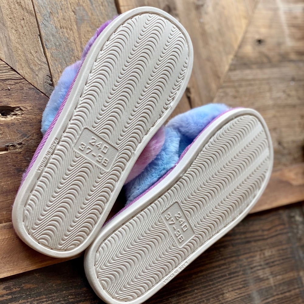 GET COZY FLUFFY TIE DYE SLIPPERS-PURPLE - Picture 6 of 7